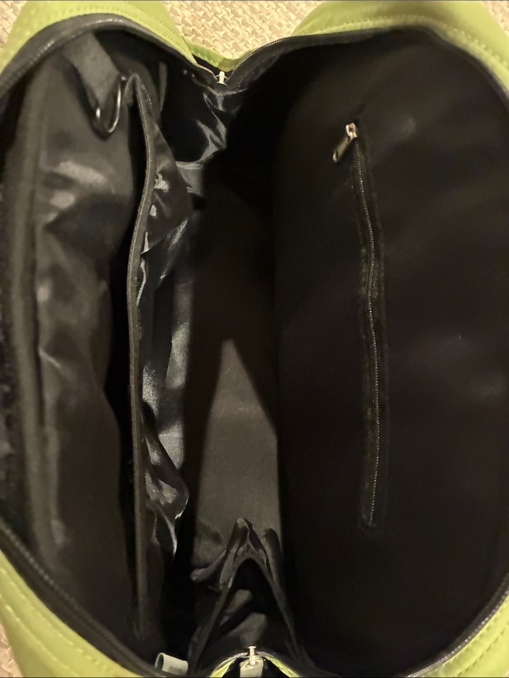 GAIAM Olive Green Quilted Tote - Picture 7 of 8